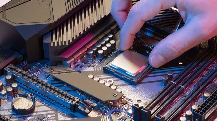 Intel 200S Boost MSI