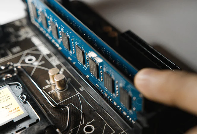 The memory you can actually increase: RAM